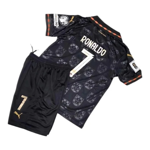 Portugal Cristiano Ronaldo set for Kids - Picture 2 of 5